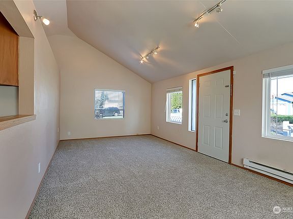 2nd image of 1418 S 94th Street