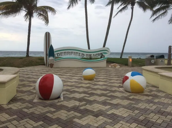 1100 SE 4th Avenue #5, Deerfield Beach, FL 33441