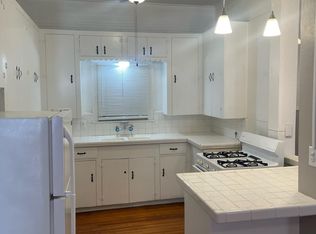 140 1/2 E San Antonio St #3, San Marcos, TX 78666