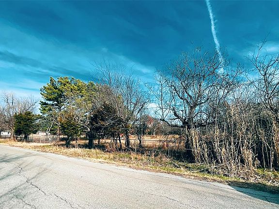 2nd image of 0 N Moore Ave #5