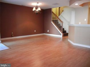 806 Wharton Rd, Mount Laurel, NJ 08054