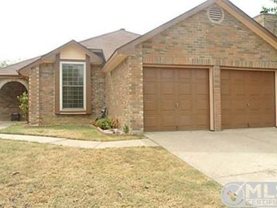 216 Ironbark Dr, Arlington, TX, 76018