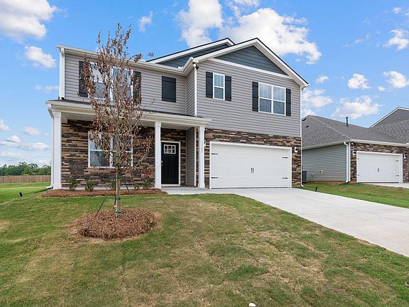 4th image of 1107 White Willow Dr