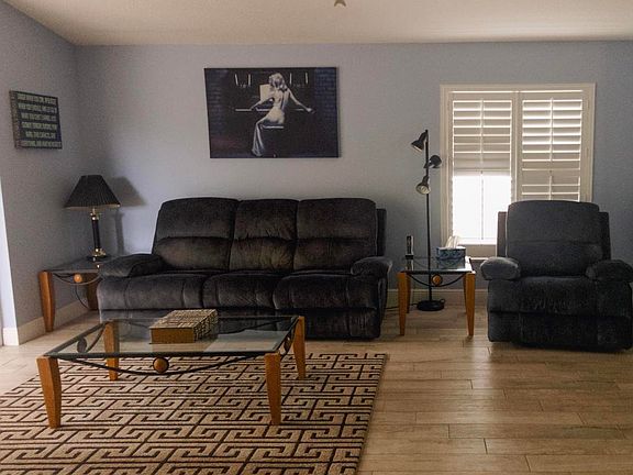 2nd image of 3409 SW Pindo Palm Ln