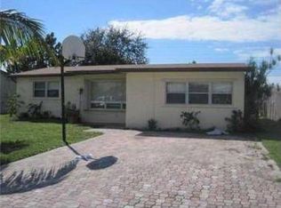 6740 Thomas St, Hollywood, FL 33024