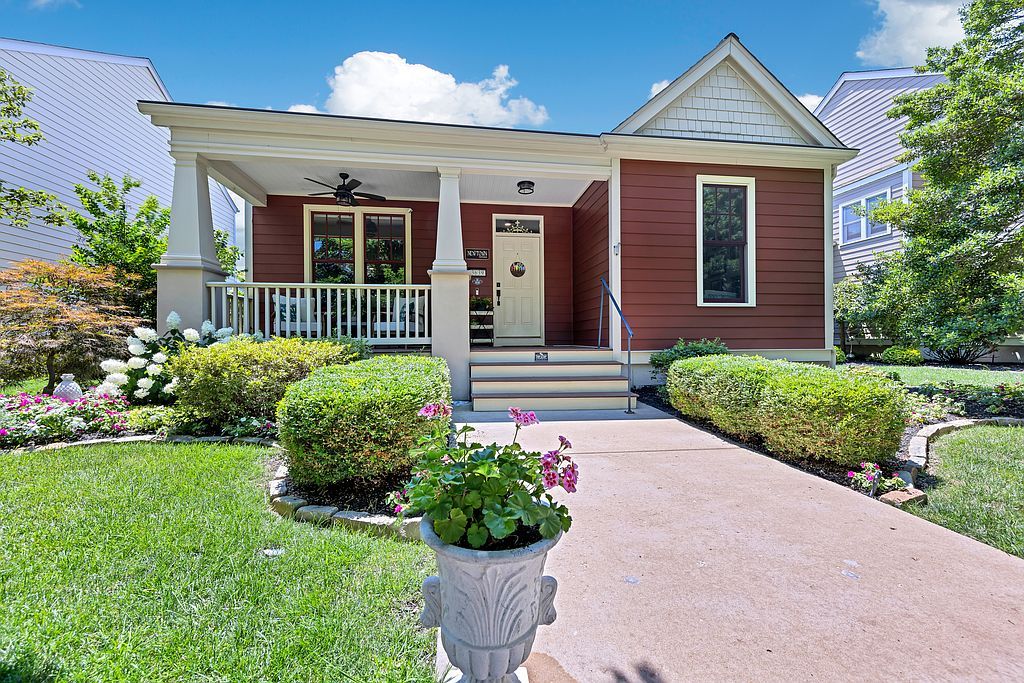 3639 Hempstead St - Property Image