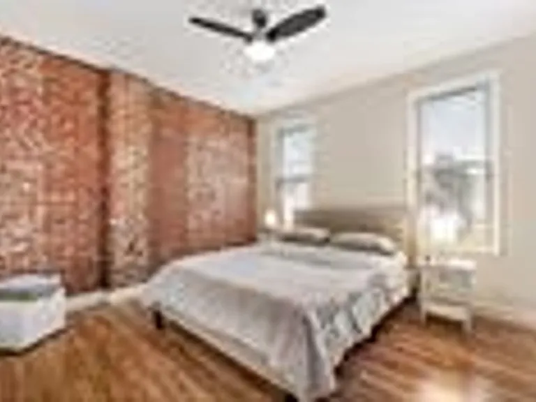 516 Borland St — Photo 13