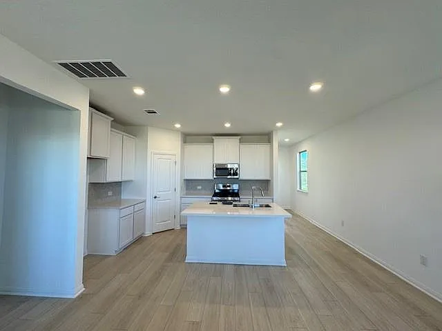 365 Papaya Dr — Photo 15