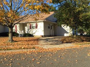 1 E Berwin Way, Mount Laurel, NJ 08054