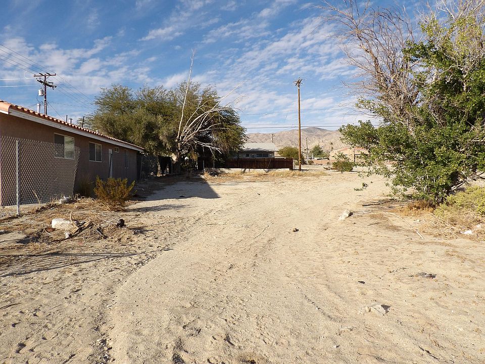 2nd image of 66442 Hacienda Ave