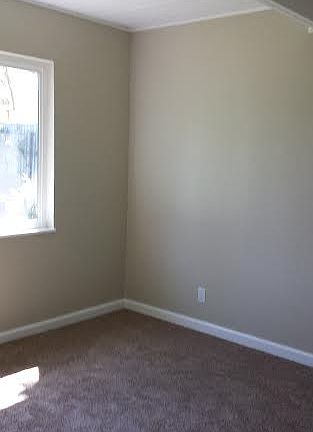 5th image of 254 Christine Dr