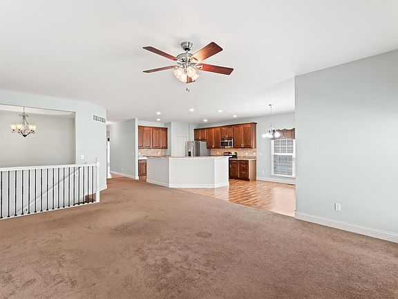 5th image of 238 Meadows Of Wildwood Blvd
