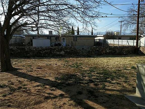 2nd image of 10561 Murphy St
