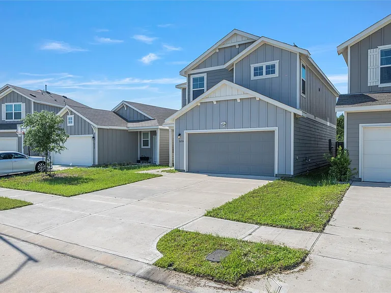 16314 Dutton Clover Dr — Photo 1