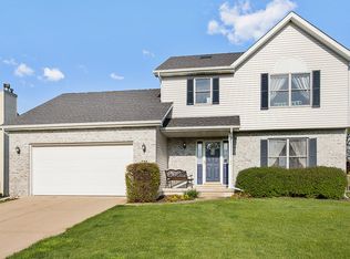 722 Joanne Dr, Minooka, IL 60447