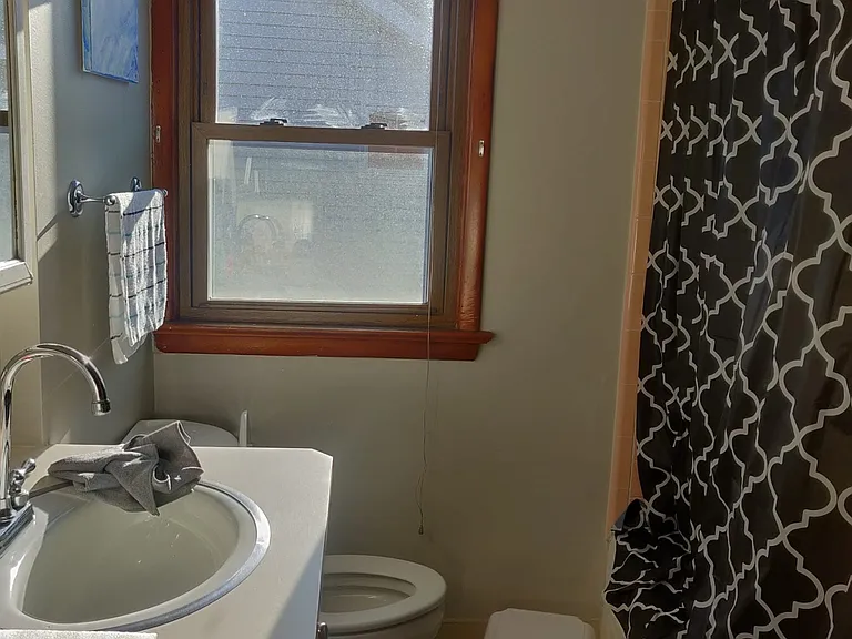 4 Carlson Ct #2 — Photo 13