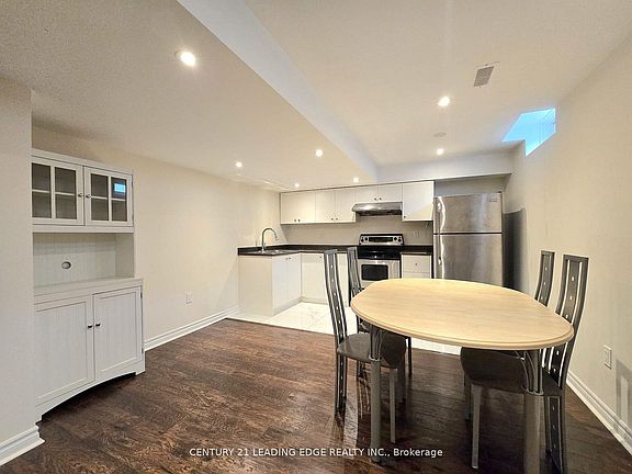 3rd image of 51 Braden Way