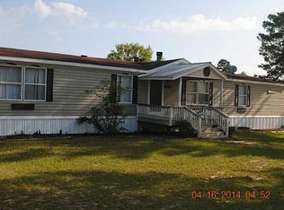 18801 SE 66th St, Ocklawaha, FL 32179