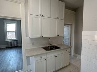 4 Front St W #5, Kawartha Lakes, ON K0M 1A0