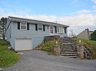 439 Lefever Rd, Mount Joy, PA 17552