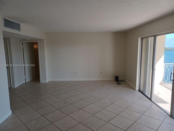5th image of 11111 Biscayne Blvd #7C
