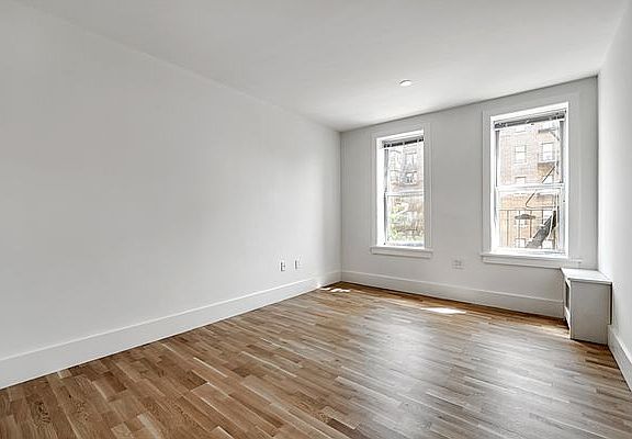 5th image of 345 Lefferts Ave APT 1A