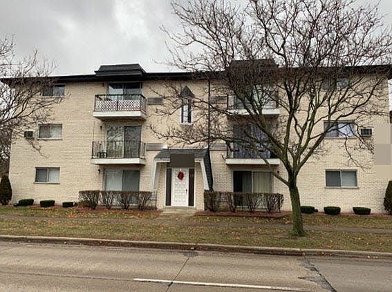 1st image of 4929 W 87th St APT 1NE