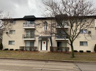 4929 W 87th St APT 1NE, Oak Lawn, IL 60453