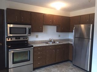 4815 W 5th St APT 3, Winona, MN 55987