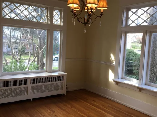 1324 3rd St SW, Roanoke, VA 24016