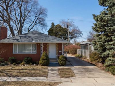 734 N Monroe St, Monroe, MI, 48162