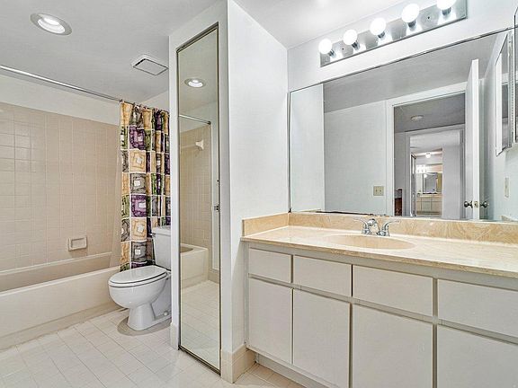 5th image of 5936 NW 54th Ln