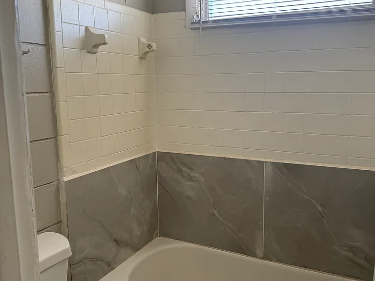 Cocoa Hilltop Apartments — Photo 7