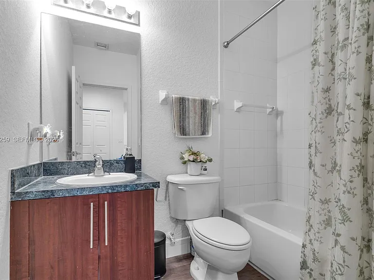 2583 SE 13th Ct — Photo 19