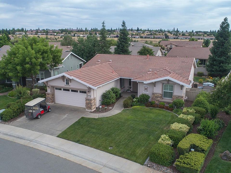 1st image of 1260 Tiger Lily Ln