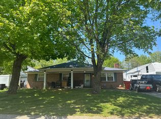 1105 Asbury Cir E, Elizabethtown, KY 42701