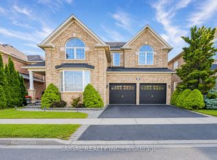 558 Hood Ter, Milton, ON L9T0H2