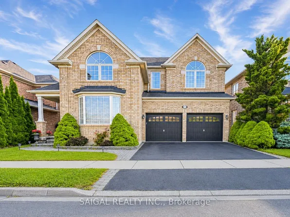 558 Hood Ter, Milton, ON L9T 0H2