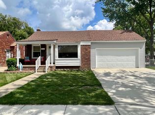 7837 Rosedale Blvd, Allen Park, MI 48101