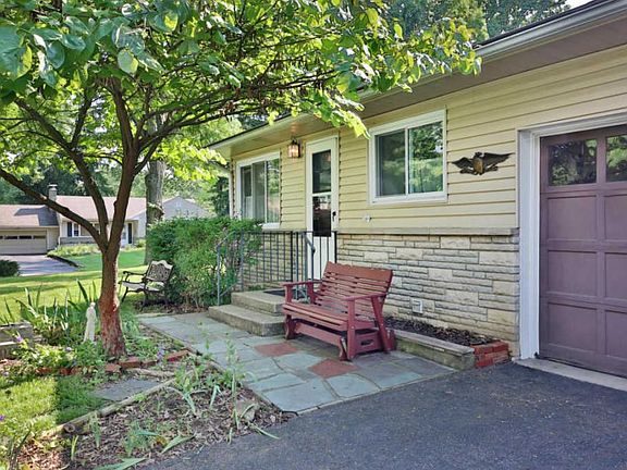 2nd image of 306 Pinney Dr
