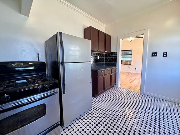 2nd image of 535 N Alexandria Ave APT 108