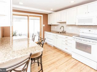 8609 Ferndale St, Philadelphia, PA 19115