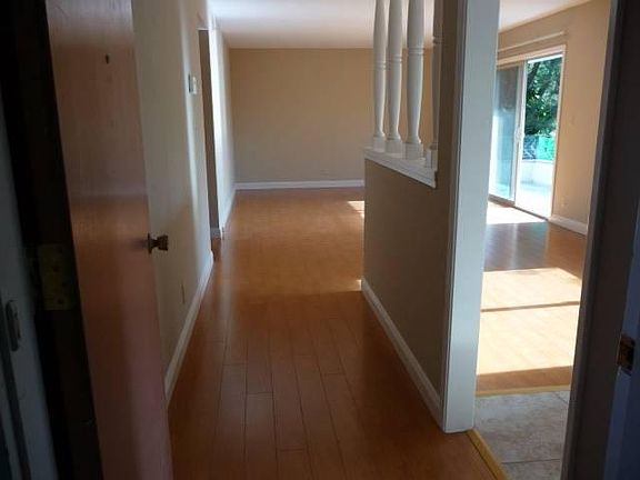 2nd image of 10255 Oasis Ct