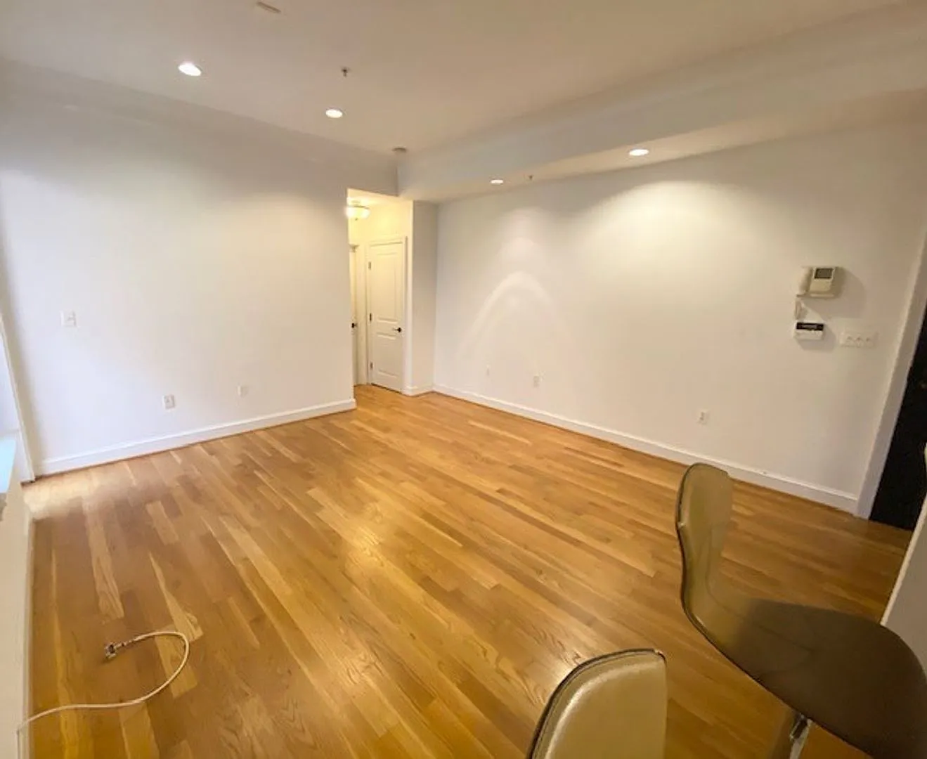 Remarkable 1 Bed 1 bath in Columbia Heights with Balcony and W/D! — Photo 4