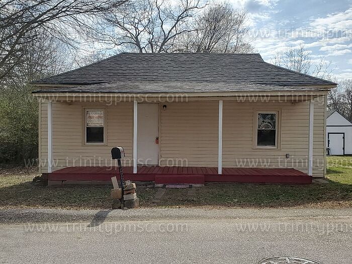 1st image of 104 South #903