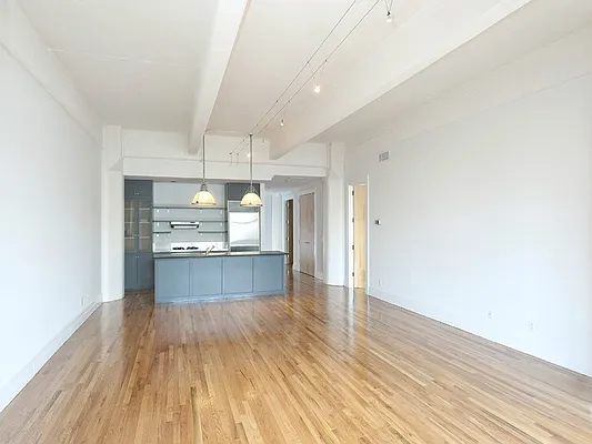 Rented by Sotheby's International Realty | media 8