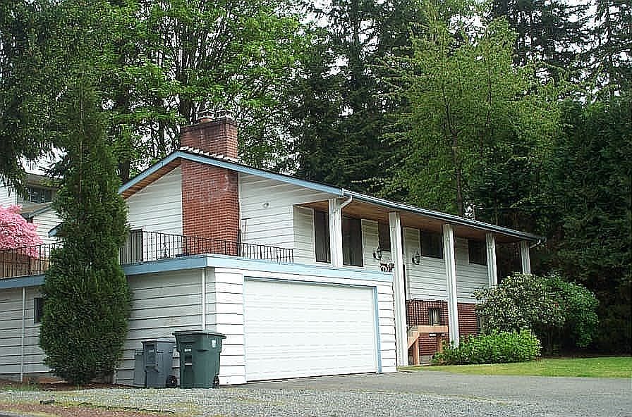 1st image of 1120 176th Ave NE