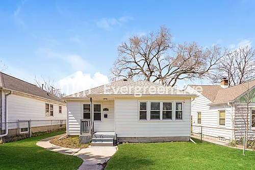 4129 N 48th St Photo 1