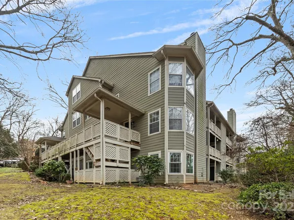 6500 Clavell Ln APT B, Charlotte, NC 28210