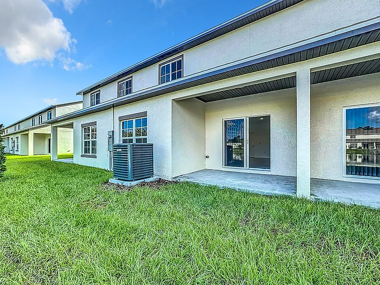 1711 Barton Towne Cir — Photo 51